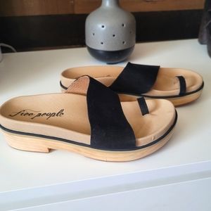 Free People Size 39 Asymmetrical strap Sandals